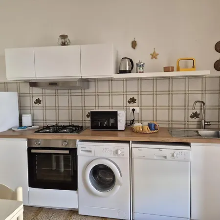 Casa Naldina * マルチャーナ・マリーナ